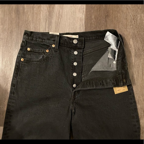 Levi’s ribcage straight leg - Picture 3 of 6